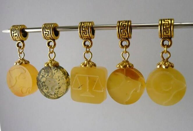 Amber works according to the zodiac sign will attract health and good luck