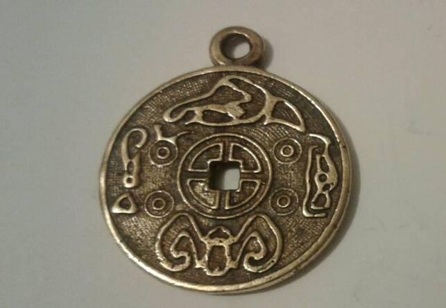 Imperial amulet for good luck and fortune