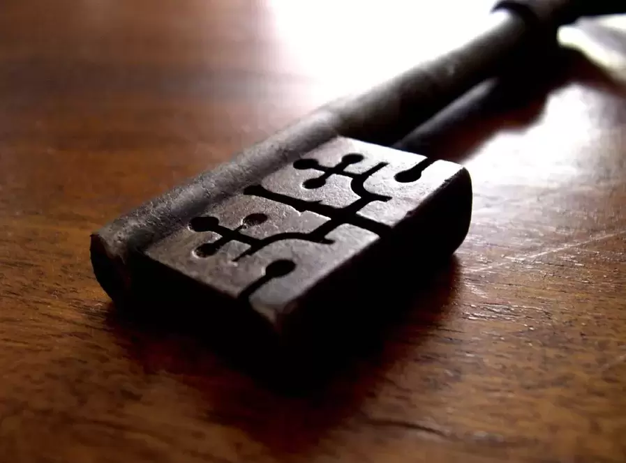 good luck amulet - the key